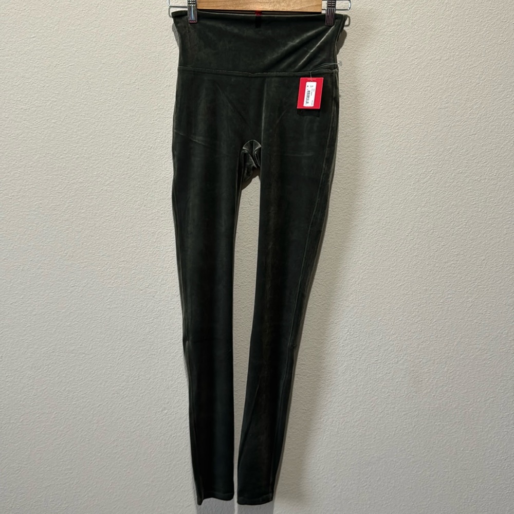 Spanx Velvet Velour Leggings In Dark Palm Size S/P